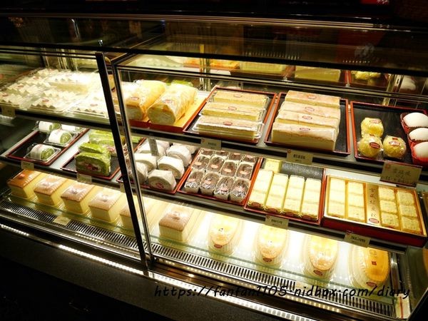 台北名店十字軒糕餅舖-中秋月餅禮盒 #十字軒 #大稻埕 #中秋禮盒 #伴手禮 愛評體驗券 (8).JPG