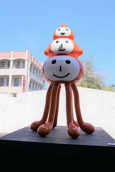 新竹市美術館：【新竹景點】新竹市美術館『好玩藝兒』釣魚小兔、小鼠。免費景點~帶著赤子之心來參展充滿童趣的當代藝術