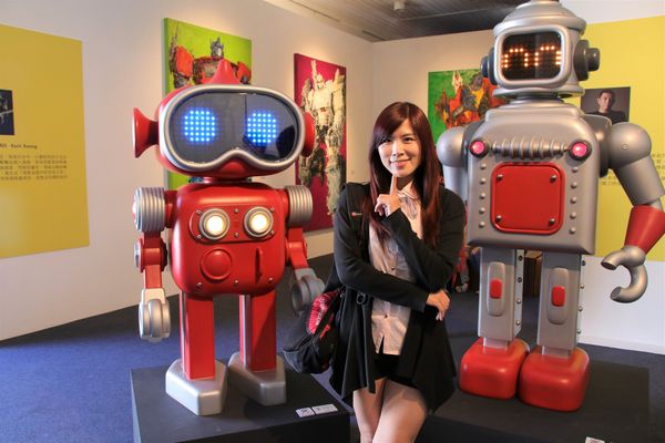 新竹市美術館：【新竹景點】新竹市美術館『好玩藝兒』釣魚小兔、小鼠。免費景點~帶著赤子之心來參展充滿童趣的當代藝術