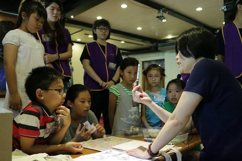 緣道觀音廟「赤子童心藝術夏令營」 與佛同行 淡水巫宗仁區長直呼 參加夏令營的孩子很幸福