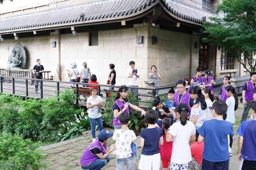 緣道觀音廟「赤子童心藝術夏令營」 與佛同行 淡水巫宗仁區長直呼 參加夏令營的孩子很幸福