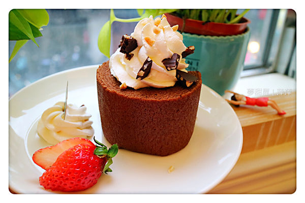 【台北美食】Monteur 夢甜屋(中山門市) ~ 南西商圈下午茶❤️季節限定草莓酥塔/早午餐 - 捷運中山站