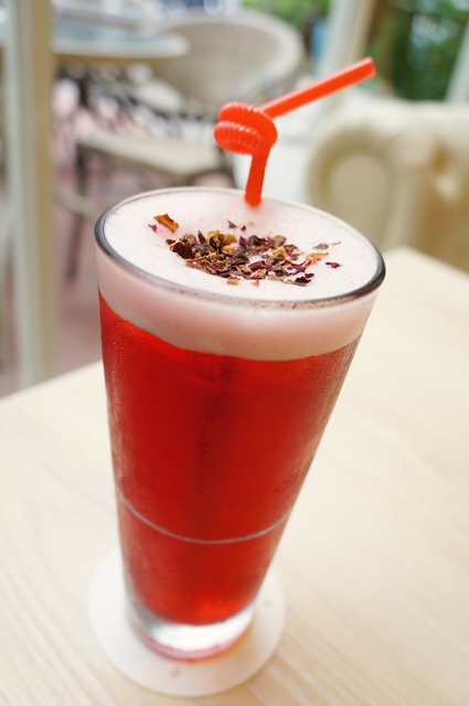 【台北東區】Monteur Café 夢甜屋 (忠孝店)。夢幻甜點～