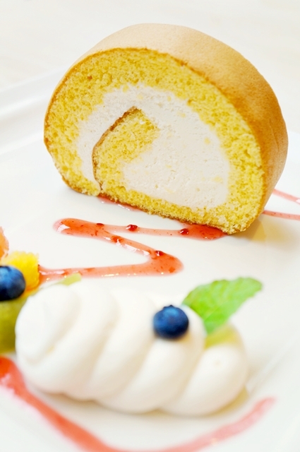 【台北東區】Monteur Café 夢甜屋 (忠孝店)。夢幻甜點～