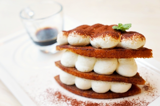 【台北東區】Monteur Café 夢甜屋 (忠孝店)。夢幻甜點～