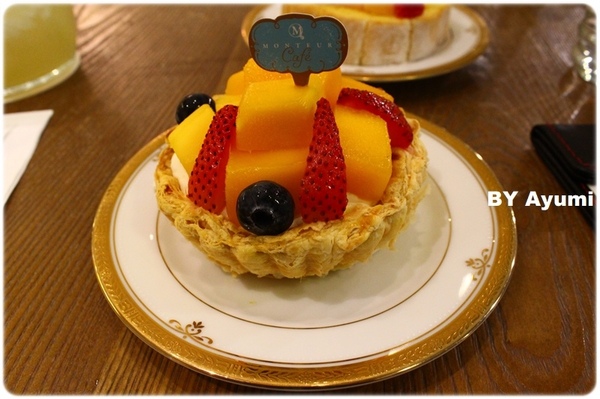 Monteur 夢甜屋(中山門市)：[食記]來這就把自己當成公主吧~享受當季芒果的甜美風味-Monteur夢甜屋(中山門市)