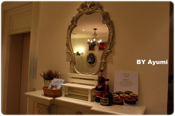 Monteur 夢甜屋(中山門市)：[食記]來這就把自己當成公主吧~享受當季芒果的甜美風味-Monteur夢甜屋(中山門市)