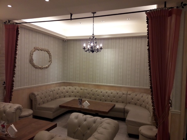 Monteur 夢甜屋(中山門市)：Monteur夢甜屋(中山門市)~草莓可可季熱烈進行中~