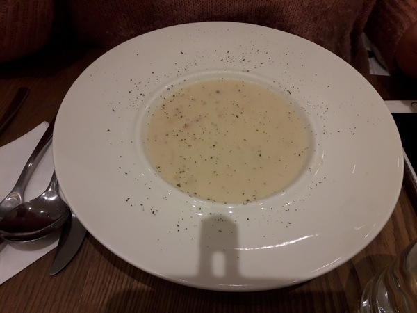 Monteur 夢甜屋(中山門市)：Monteur夢甜屋(中山門市)~草莓可可季熱烈進行中~