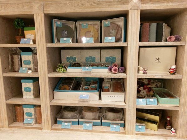 Monteur 夢甜屋(中山門市):Monteur 夢甜屋(中山門市)-夢幻路線的下午茶 讓人一吃就難以忘懷的甜點 顛覆年輪蛋糕的印象