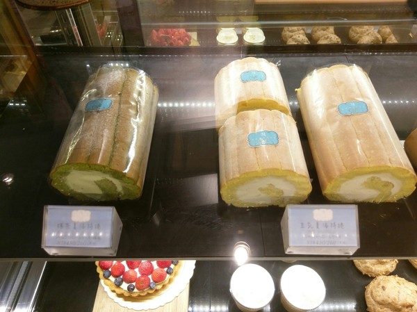Monteur 夢甜屋(中山門市):Monteur 夢甜屋(中山門市)-夢幻路線的下午茶 讓人一吃就難以忘懷的甜點 顛覆年輪蛋糕的印象