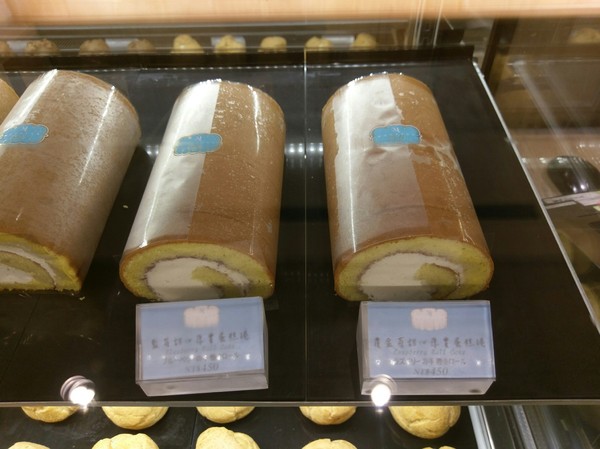 Monteur 夢甜屋(中山門市):Monteur 夢甜屋(中山門市)-夢幻路線的下午茶 讓人一吃就難以忘懷的甜點 顛覆年輪蛋糕的印象