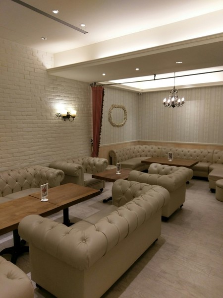 Monteur 夢甜屋(中山門市):Monteur 夢甜屋(中山門市)-夢幻路線的下午茶 讓人一吃就難以忘懷的甜點 顛覆年輪蛋糕的印象