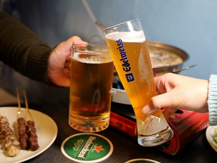 忠孝復興站 | 維吾爾新疆烤肉 遷新址 大漠風情的孜然燒烤 胡椒豬肚雞湯暖身暖胃 - ifunny 艾方妮的遊樂場