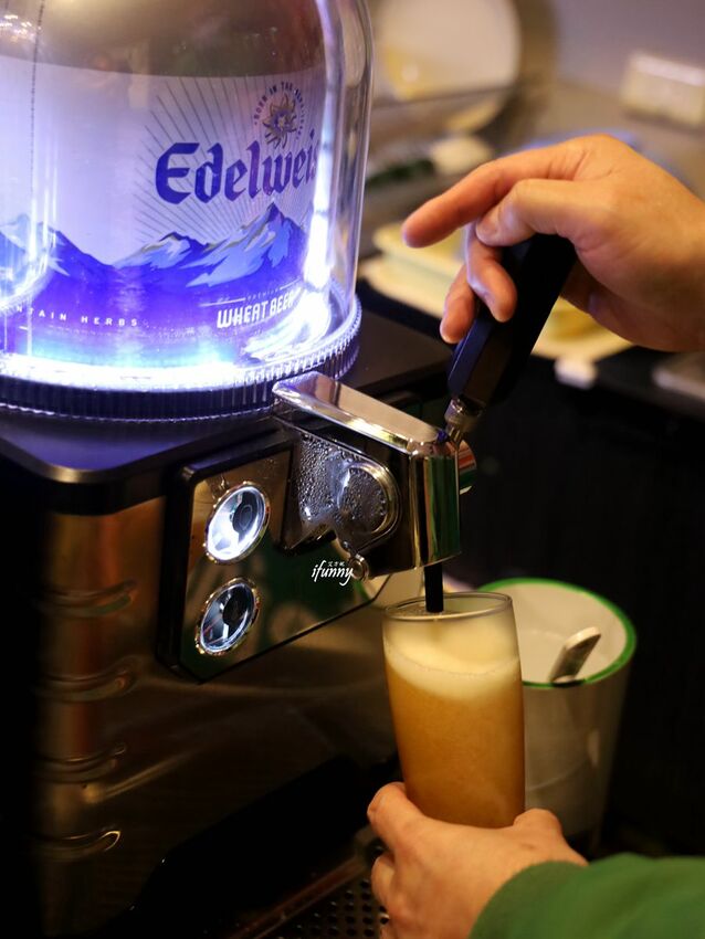 忠孝復興站 | 維吾爾新疆烤肉 遷新址 大漠風情的孜然燒烤 胡椒豬肚雞湯暖身暖胃 - ifunny 艾方妮的遊樂場