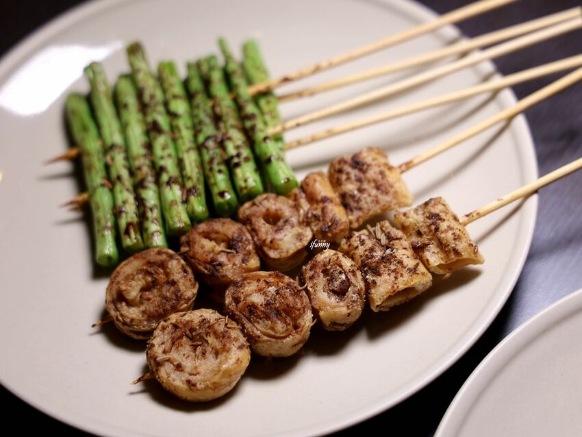 忠孝復興站 | 維吾爾新疆烤肉 遷新址 大漠風情的孜然燒烤 胡椒豬肚雞湯暖身暖胃 - ifunny 艾方妮的遊樂場