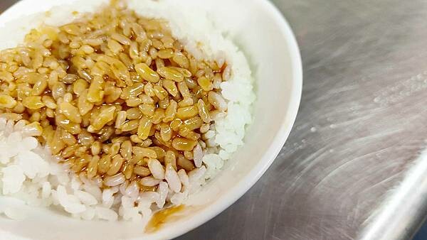 【台北美食】施福建好吃雞肉|CP值爆高!雞油飯+雞肉+湯只要50元