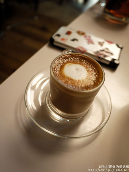 Toasteria Cafe三號(敦南店)：[食記]台北東區 洋溢地中海懷舊風情的小酒館- Toasteria 吐司利亞 台北烤起士之家 (敦南店)