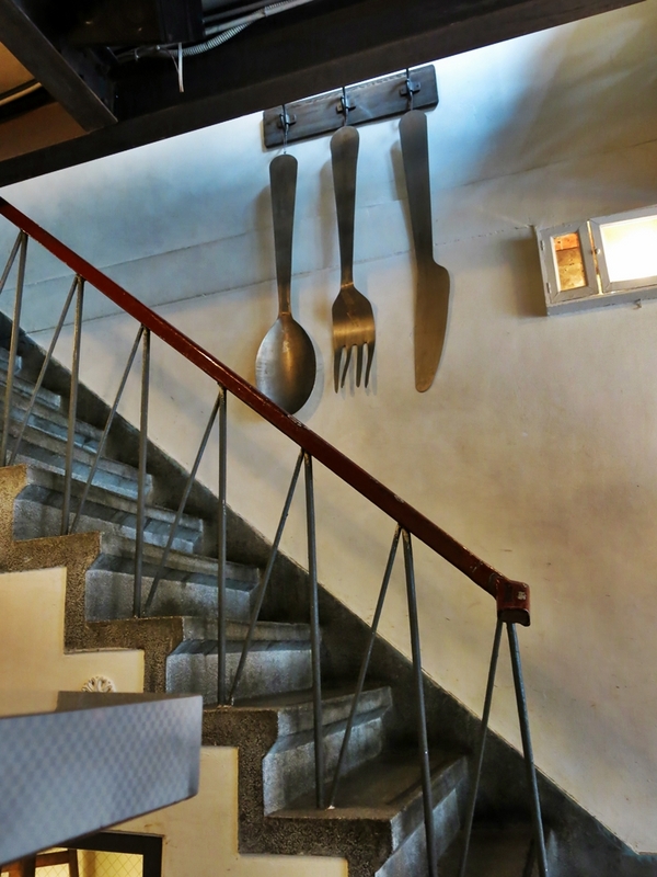 Toasteria Cafe三號(敦南店)：【捷運忠孝敦化】台北東區的小地中海 — Toasteria Cafe 吐司利亞