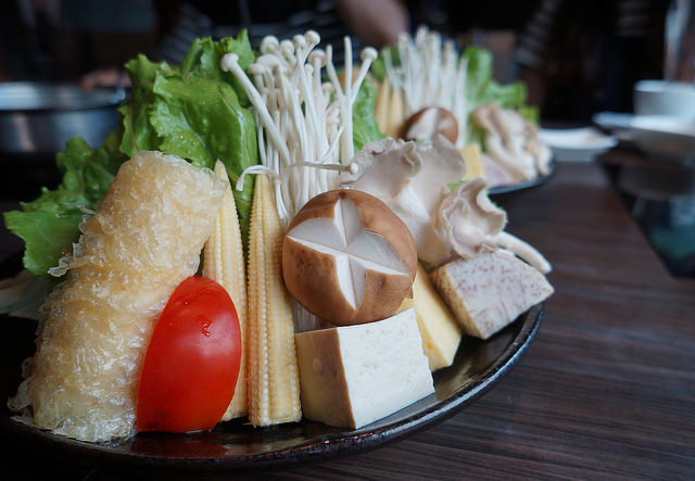 聚北海道昆布鍋(台北衡陽店)：聚北海道昆布鍋-台北衡陽店 ♥ 王品集團高人氣火鍋 ♥ 愛評體驗團