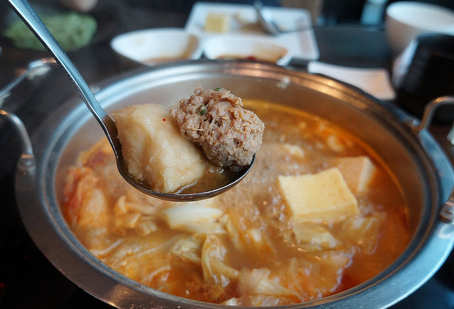 聚北海道昆布鍋(台北衡陽店)：聚北海道昆布鍋-台北衡陽店 ♥ 王品集團高人氣火鍋 ♥ 愛評體驗團