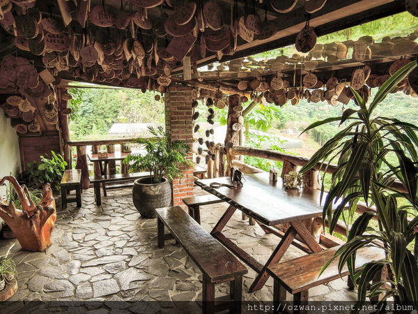 [吃喝]寄情於山野間的閒雲野鶴～山行玫瑰。