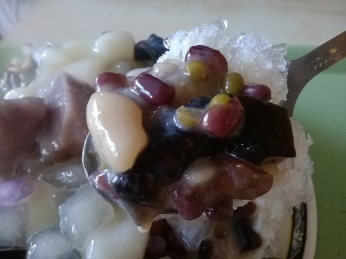 臺一牛奶大王：N訪~從夏吃到冬，終於吃遍了的臺一牛奶大王