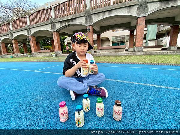 國農牛乳 乳品界老品牌-陪伴我們長大的牛乳 早餐好選擇 營養滿分 開啟一天美好的早晨