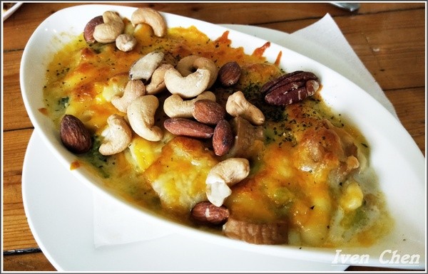 香草風情：《桃園景觀餐廳》再訪庭園美氣氛佳的『香草風情』\2018.08.12石門之旅的第三部曲