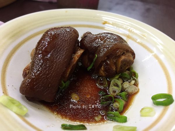 大里 南門蒸餃 老甕豬腳