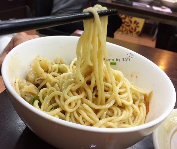 大里 南門蒸餃 香辣珍珠拌麵