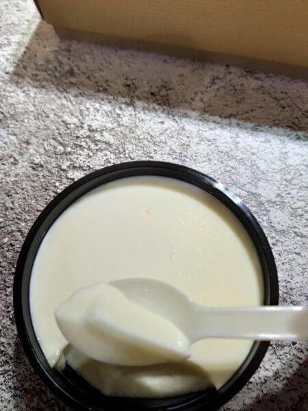 美德糕餅舖 鮮奶凍