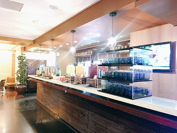 【遠東Café自助餐廳】好評飯店bffet~捷運信義安和站/五星buffet推薦/多國料理/台北飯店吃到飽/飯店buffet