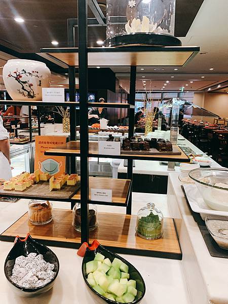 【遠東Café自助餐廳】好評飯店bffet~捷運信義安和站/五星buffet推薦/多國料理/台北飯店吃到飽/飯店buffet