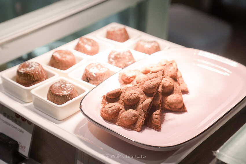 遠東cafe自助餐Ｘ魔王 台北吃到飽餐廳 居然有鼎泰豐，還有隱藏限定餐點！