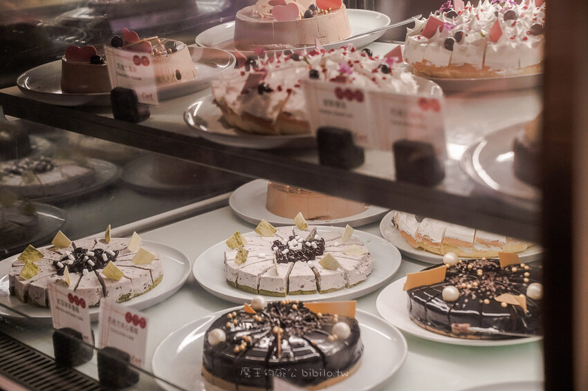 遠東cafe自助餐Ｘ魔王 台北吃到飽餐廳 居然有鼎泰豐，還有隱藏限定餐點！