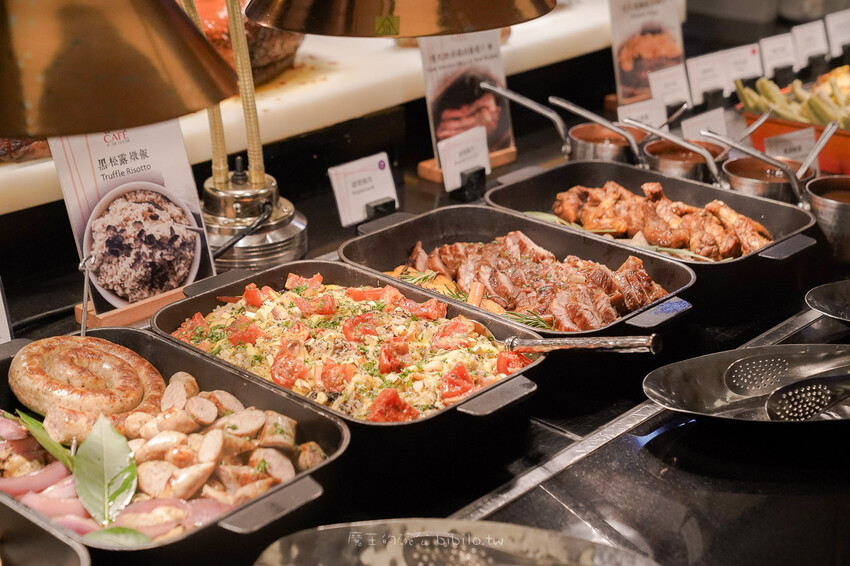 遠東cafe自助餐Ｘ魔王 台北吃到飽餐廳 居然有鼎泰豐，還有隱藏限定餐點！