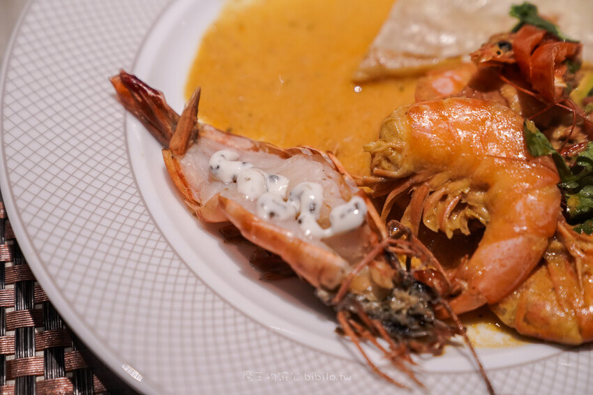 遠東cafe自助餐Ｘ魔王 台北吃到飽餐廳 居然有鼎泰豐，還有隱藏限定餐點！