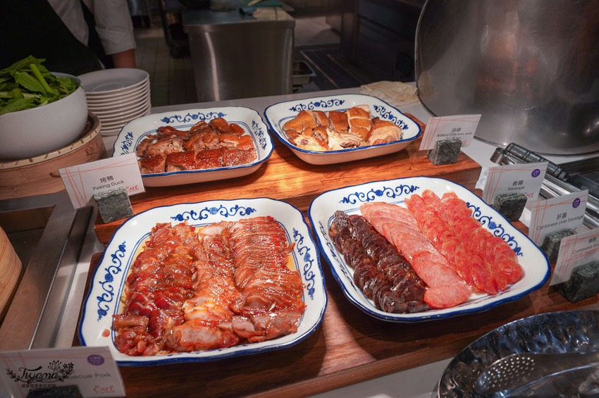 這間自助餐真的有厲害!!肉控最愛濕式熟成爐烤肋眼牛排與炭烤牛舌!