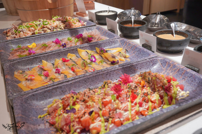 這間自助餐真的有厲害!!肉控最愛濕式熟成爐烤肋眼牛排與炭烤牛舌!