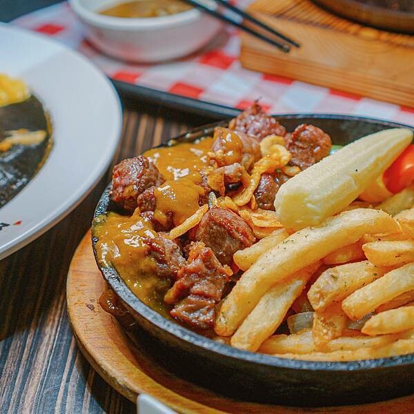 台中 龍井區 東海 Mr.38 咖哩美食餐廳 台中必吃 10.jpeg