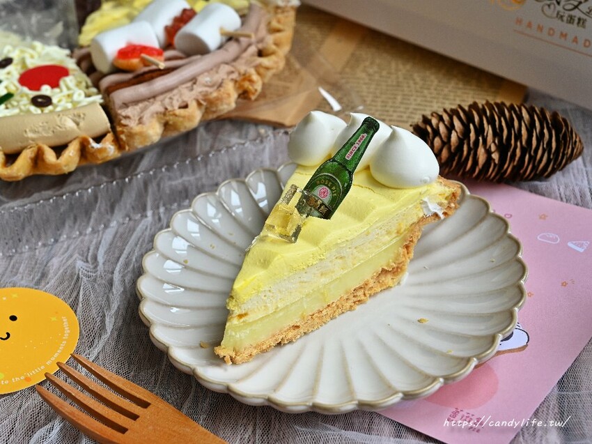 中秋爆紅聯名禮盒在這裡，還有超狂薔薇派拼盤派點，一次吃到五種口味