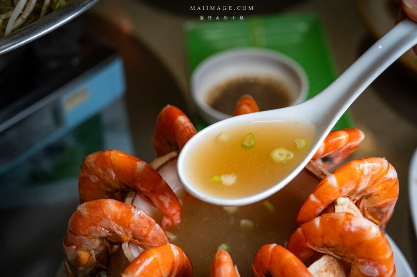 汐止隱藏版越南料理老店！700坪花園景觀「銘記越南美食」，越南火鍋必吃。