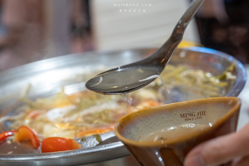 汐止隱藏版越南料理老店！700坪花園景觀「銘記越南美食」，越南火鍋必吃。