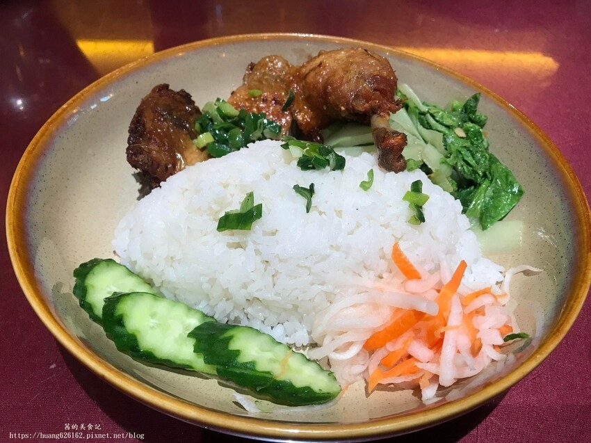 【新北汐止區】汐止美食『汐止銘記越南美食』Google評分4.9顆星~