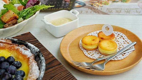 LINE_ALBUM_梨子咖啡館豐原店 二傻夫婦_230520_7.jpg