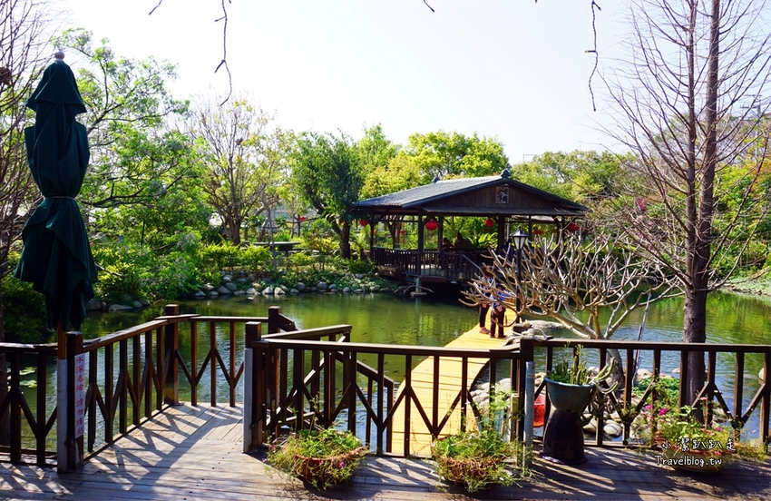 台中沙鹿景點》人間食解景觀餐廳 古色古香渡假小村落！落雨松秘境.下午茶.情侶約會.家庭聚餐好去處~ - 小潔趴趴走旅遊札記