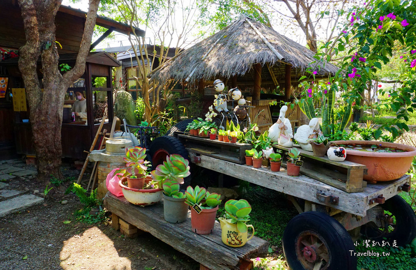 台中沙鹿景點》人間食解景觀餐廳 古色古香渡假小村落！落雨松秘境.下午茶.情侶約會.家庭聚餐好去處~ - 小潔趴趴走旅遊札記