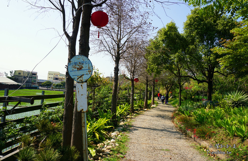 台中沙鹿景點》人間食解景觀餐廳 古色古香渡假小村落！落雨松秘境.下午茶.情侶約會.家庭聚餐好去處~ - 小潔趴趴走旅遊札記