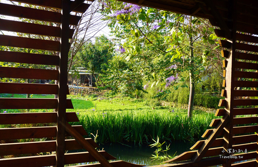 台中沙鹿景點》人間食解景觀餐廳 古色古香渡假小村落！落雨松秘境.下午茶.情侶約會.家庭聚餐好去處~ - 小潔趴趴走旅遊札記